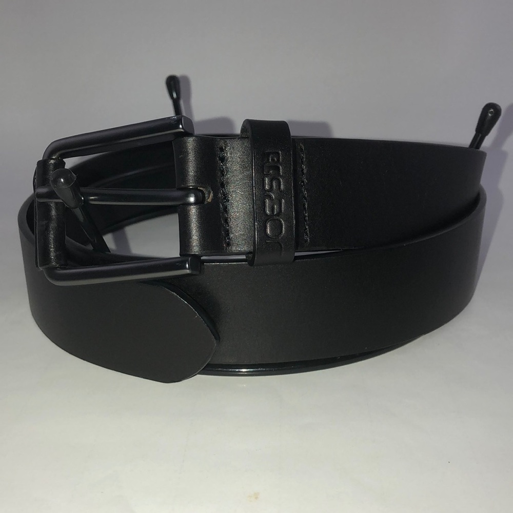 Joe’s Jeans Men’s Belts: Smooth Buckle Wrap Belt
